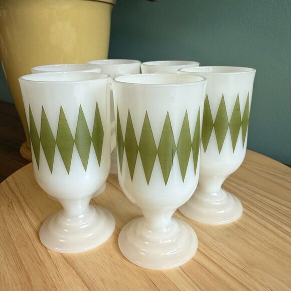 6 Vintage MCM Federal Milk Glass Footed Mugs Green Diamond Pattern 5.5" - Picture 3 of 10